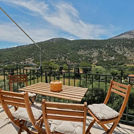 بيت للعطل Nikos And Vicky's House